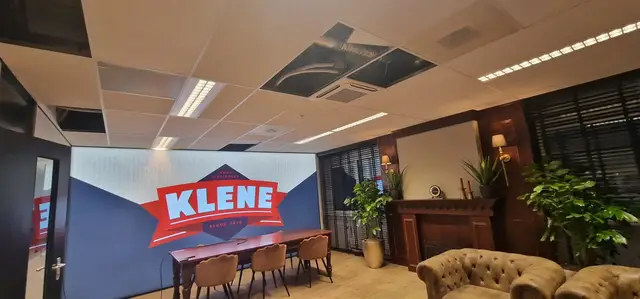 Kantine met airconditioning in een bedrijfspand