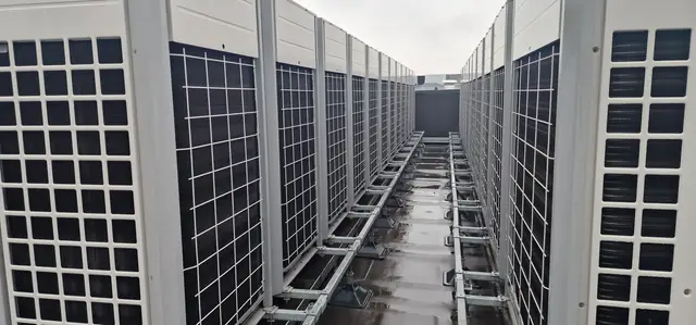 Rijen VRF-buitenunits